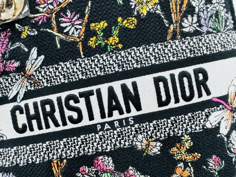 Christian Dior Shopping Bags